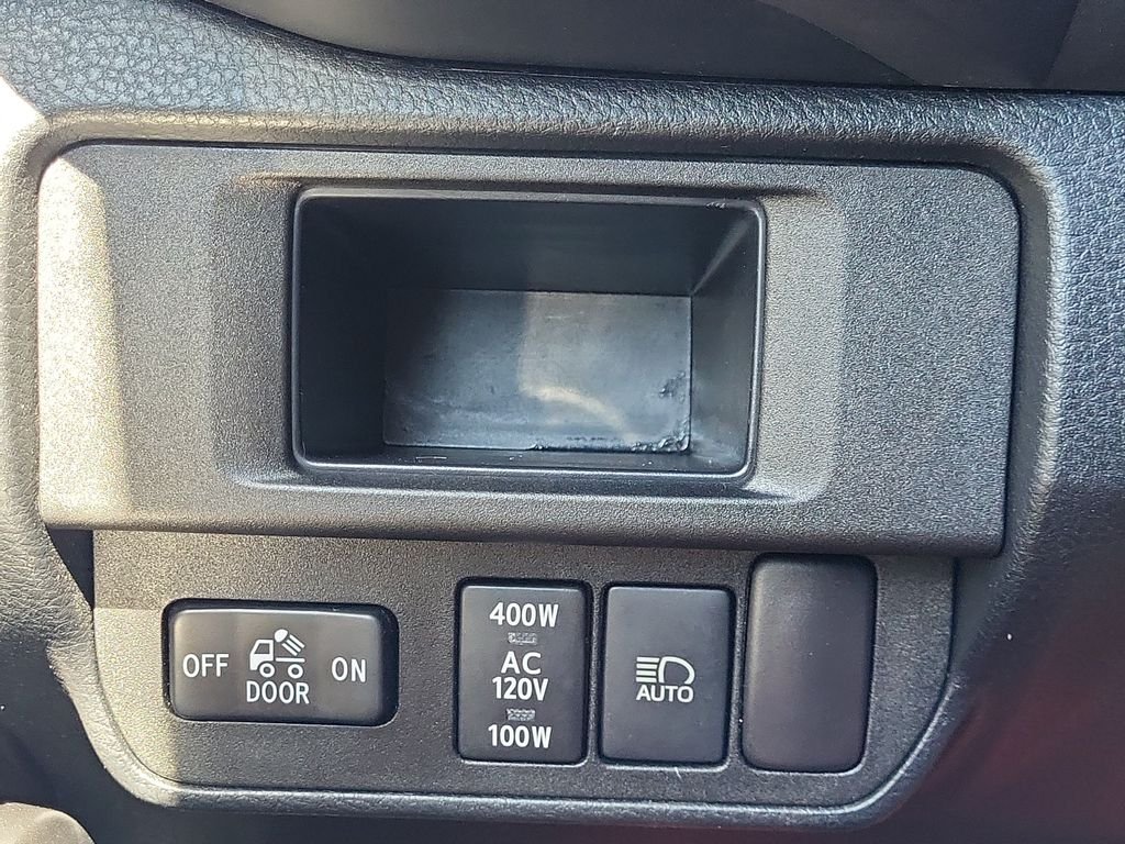 Used 2019 Silver Toyota TRD Off-Road image 31