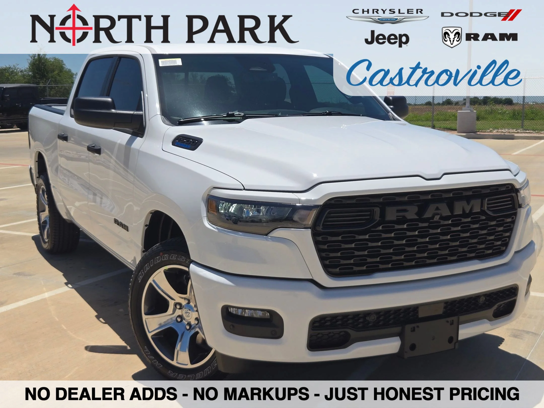 2026 RAM 1500 Express Crew Cab 5'7's photo