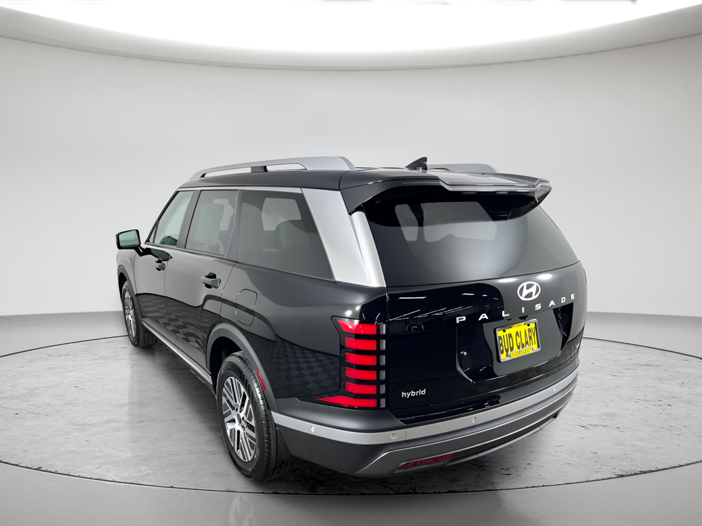 New 2026 Black Hyundai SEL Premium image 7