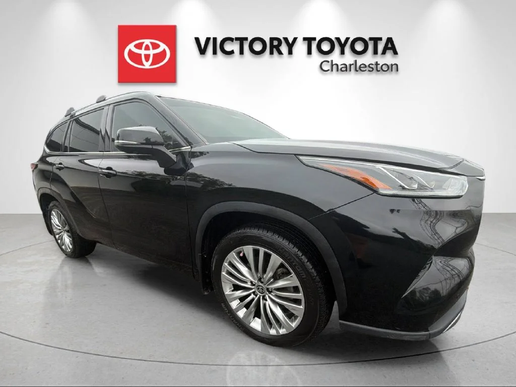 Used 2023 Black Toyota Platinum image 5