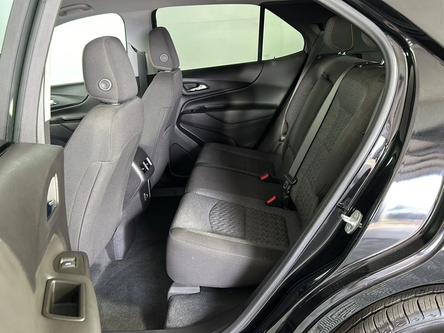 Used 2024 Mosaic Black Metallic Chevrolet LT image 19