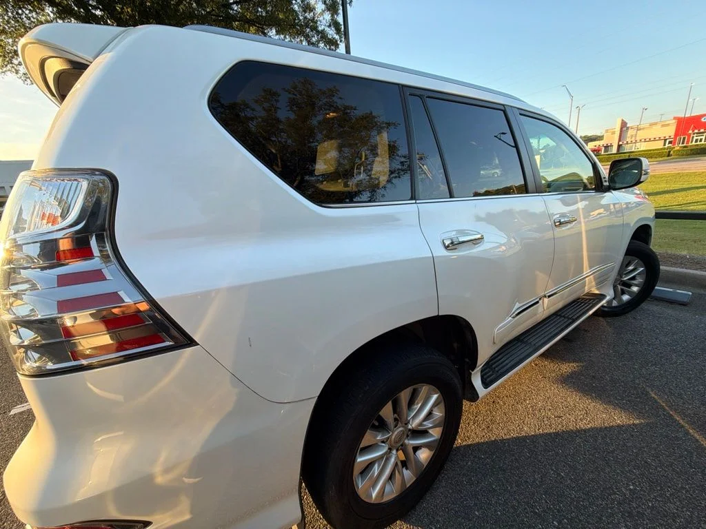 Used 2018 Starfire Pearl Lexus 460 image 5