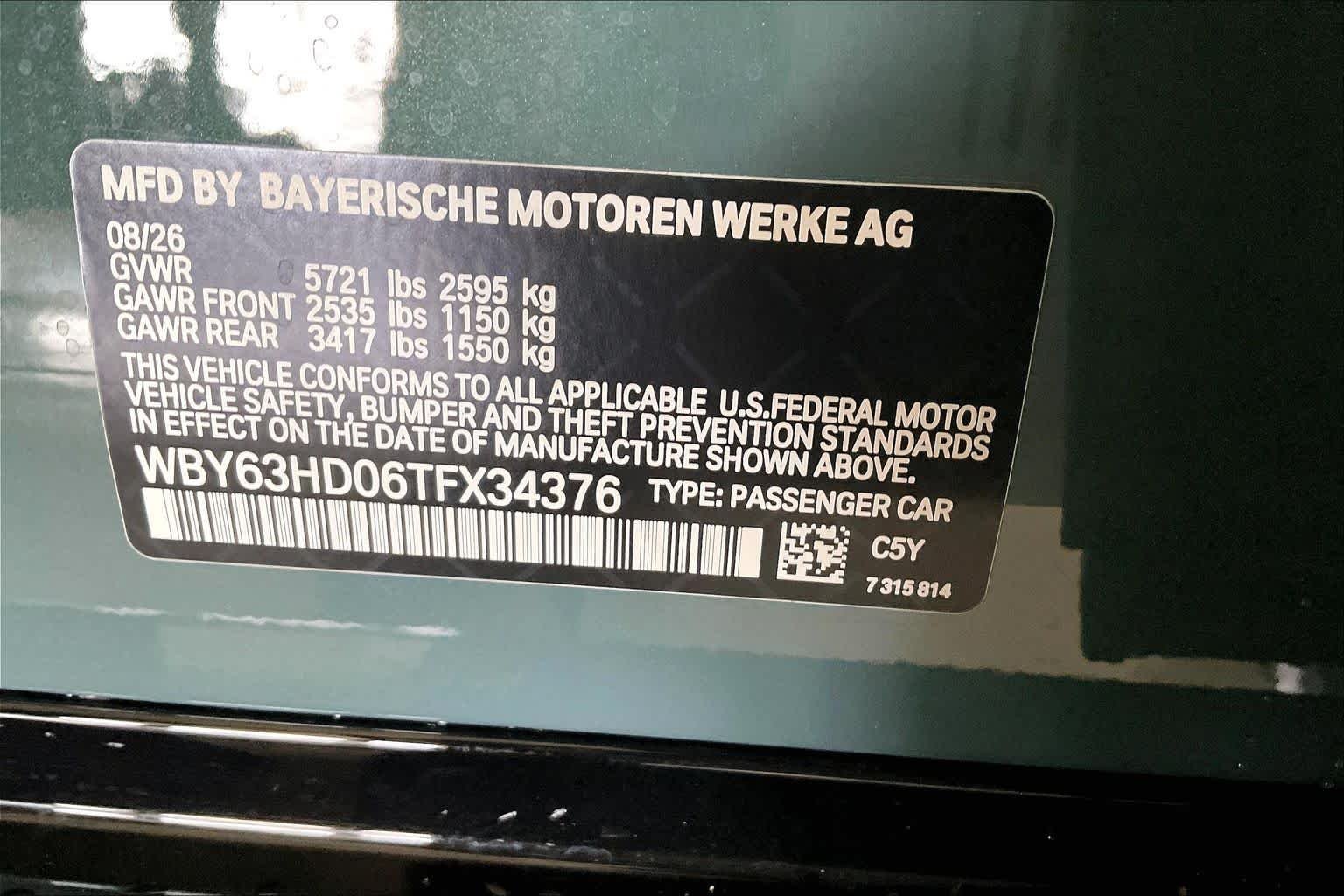 New 2026 Cape York Green Metallic BMW eDrive40 image 17