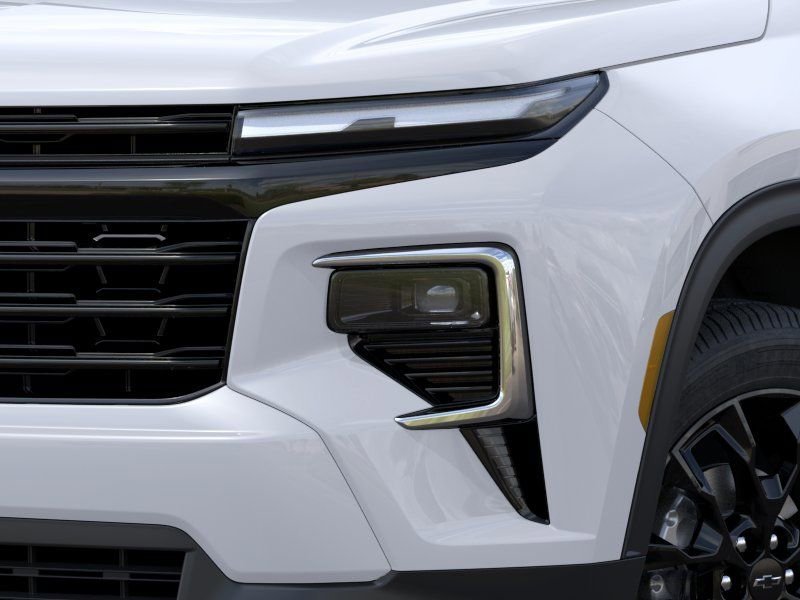 New 2026 Summit White Chevrolet LT image 10