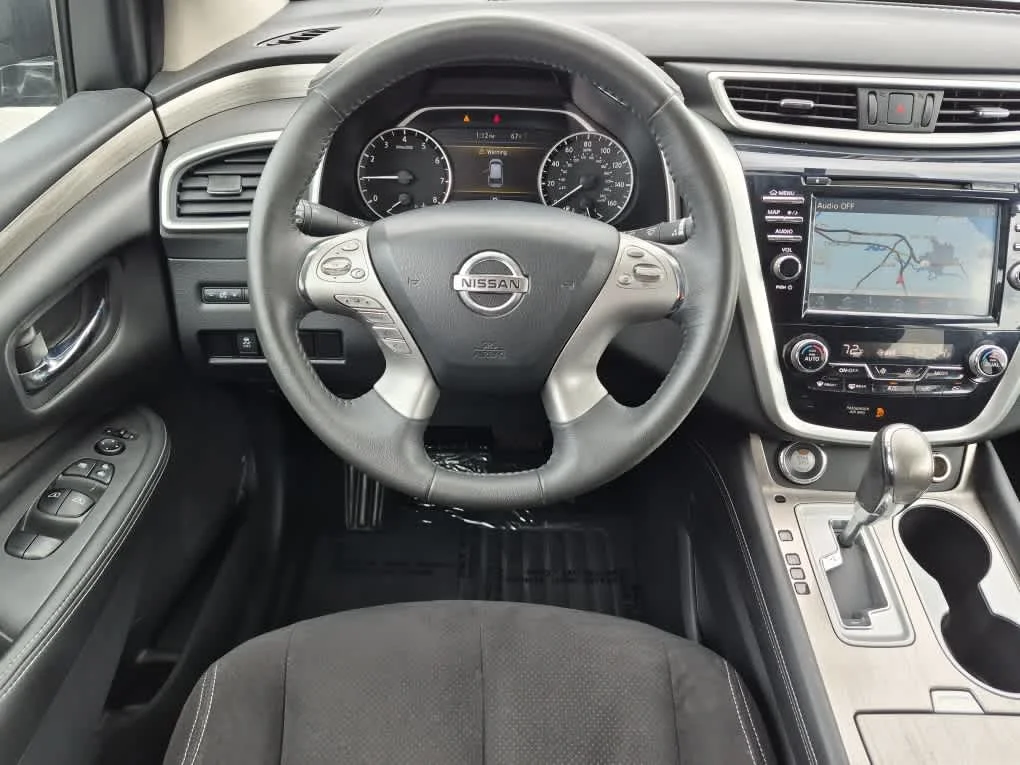 Used 2017 Magnetic Black Metallic Nissan SV image 8
