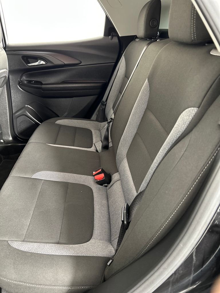 Used 2025 Black Chevrolet LT image 17