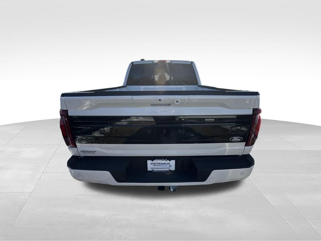 New 2026 Star White Metallic Tri-Coat Ford Platinum® image 23