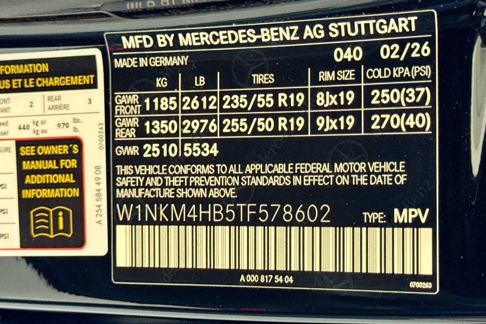 New 2026 Black Mercedes-Benz GLC 300 image 30