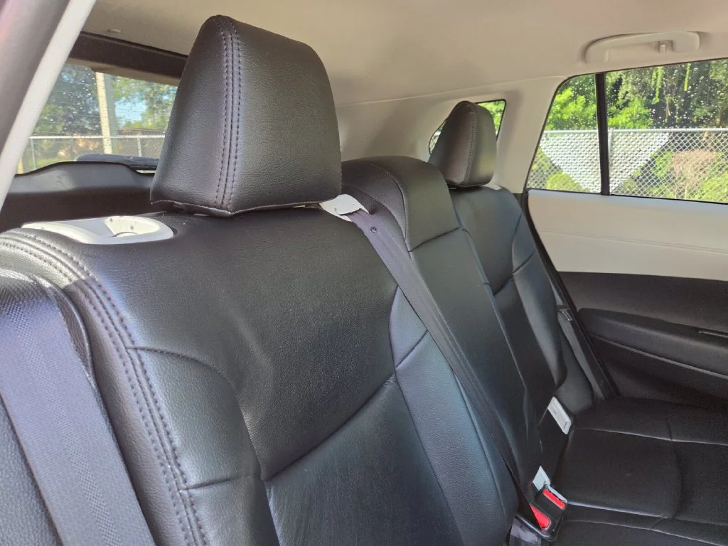 Certified Used 2022 Silver Toyota LE image 18