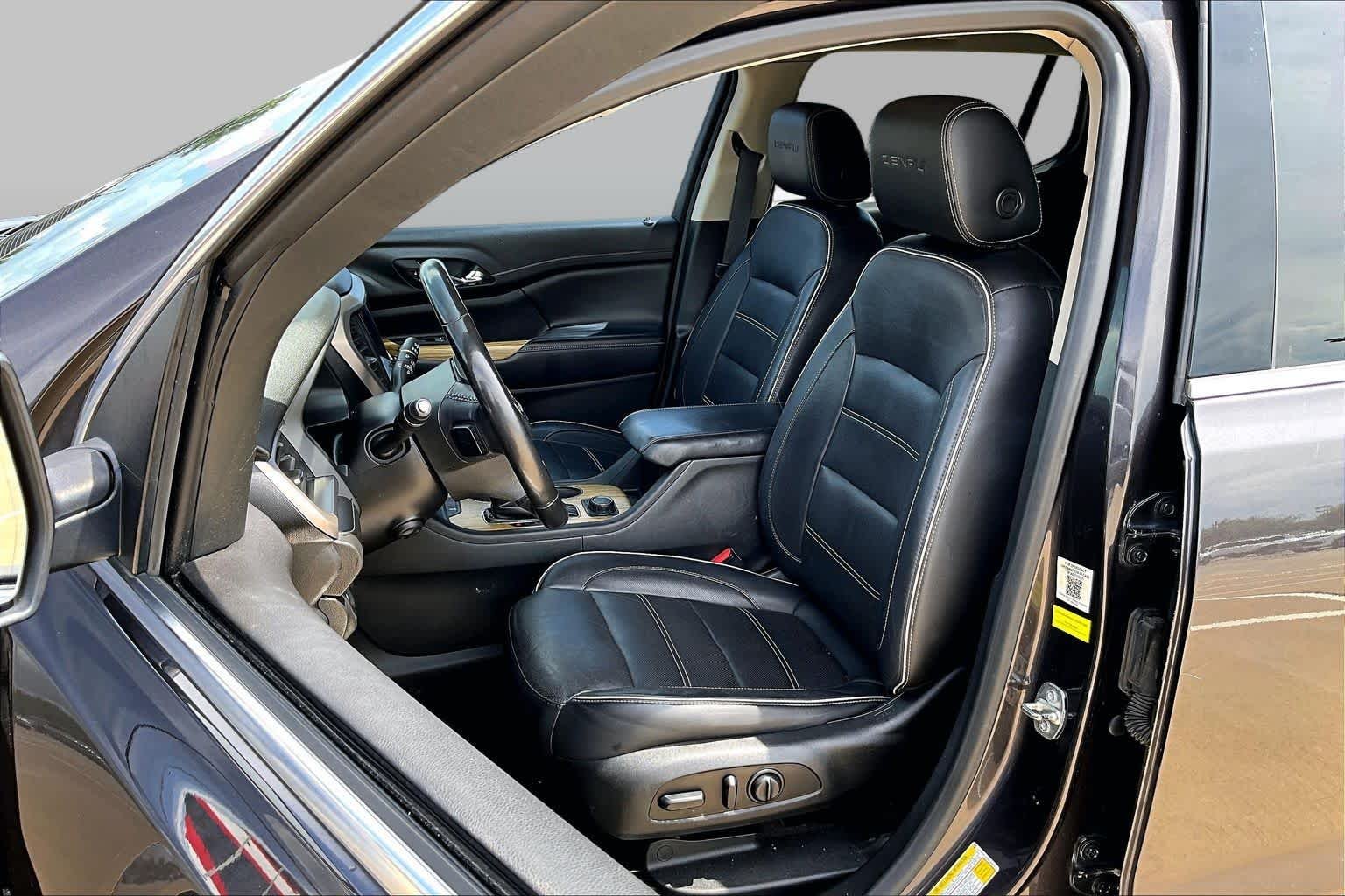 Used 2019 Iridium Metallic GMC Denali image 8