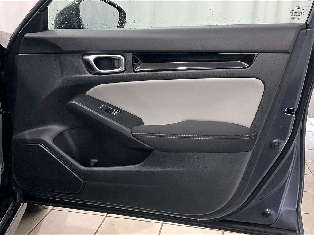 Used 2025 Gray Honda Sport image 12