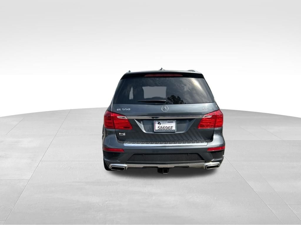 Used 2014  Mercedes-Benz GL 550 image 4