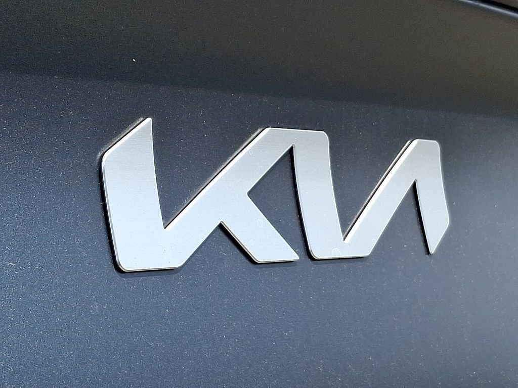 New 2026 Shadow Matte Gray Kia SX Prestige image 17