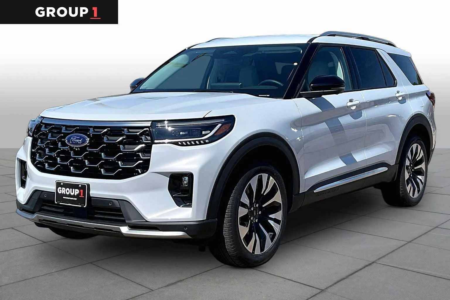 2026 Ford Explorer Platinum 4WD's photo