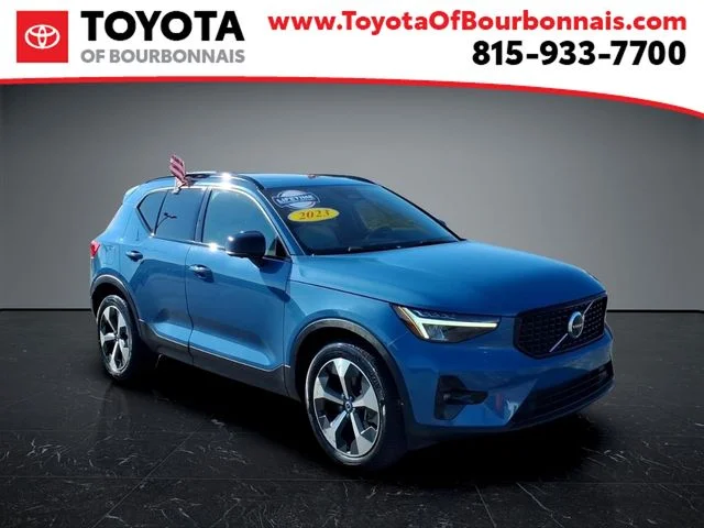 2023 Volvo XC40