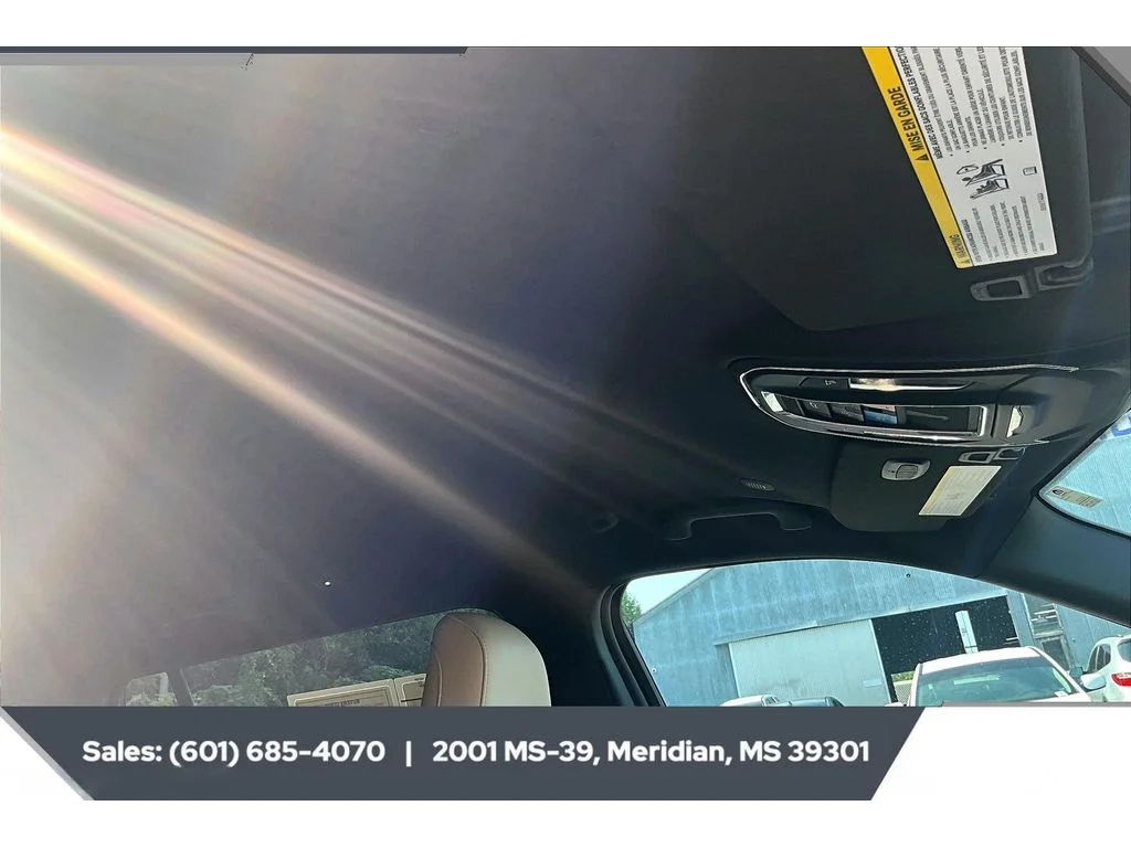 Used 2025 Baltic Gray Metallic Clearcoat Jeep Limited image 16