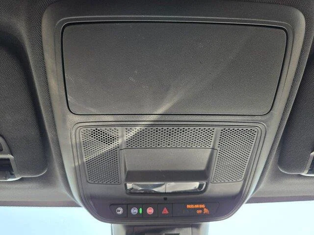 Used 2026 Summit White Chevrolet AWD LT image 19