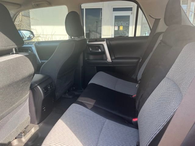 Used 2016  Toyota  image 8