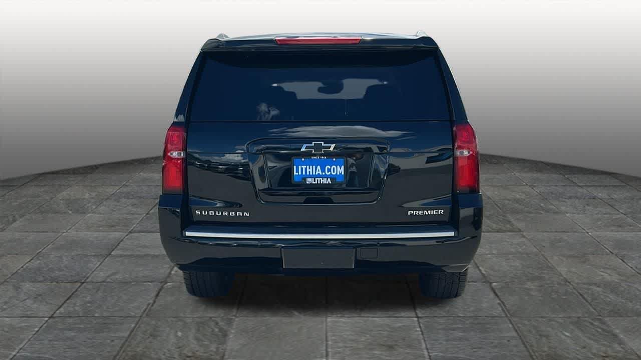 2020 Chevrolet Suburban Premier - Photo 6