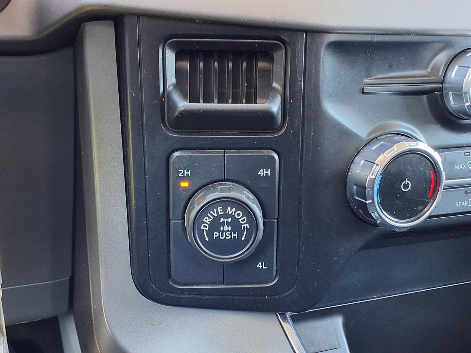 2024 Ford F-150 XLT - Photo 19