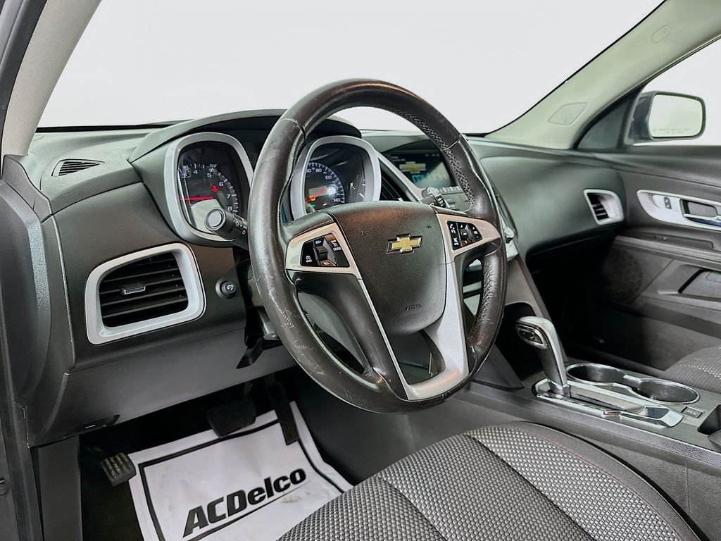 Used 2015 Tungsten Metallic Chevrolet LT image 10