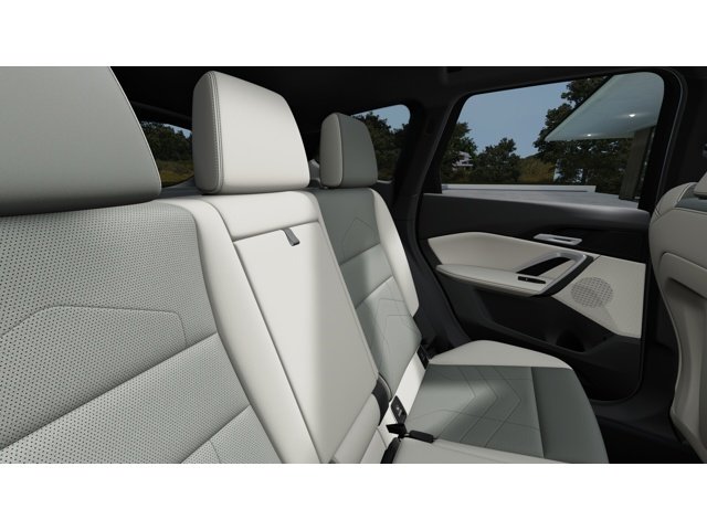 New 2026 Vegas Red Metallic BMW xDrive28i image 12
