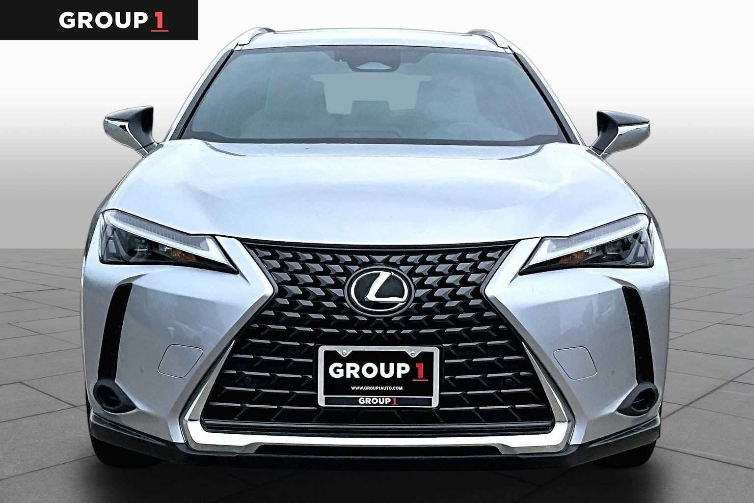 Certified Used 2025 Iridium Lexus Premium image 4