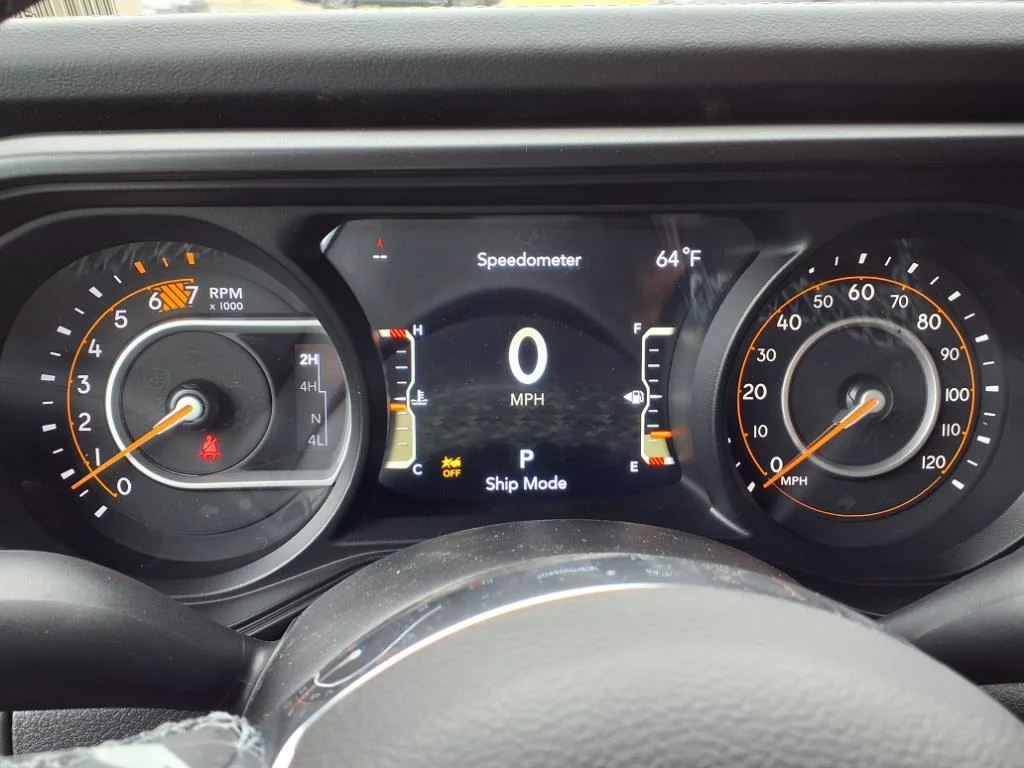 2025 Jeep Wrangler 4-Door Sahara - Photo 20