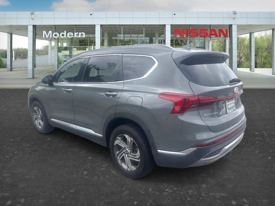 Used 2022 Hampton Gray Hyundai SEL image 3