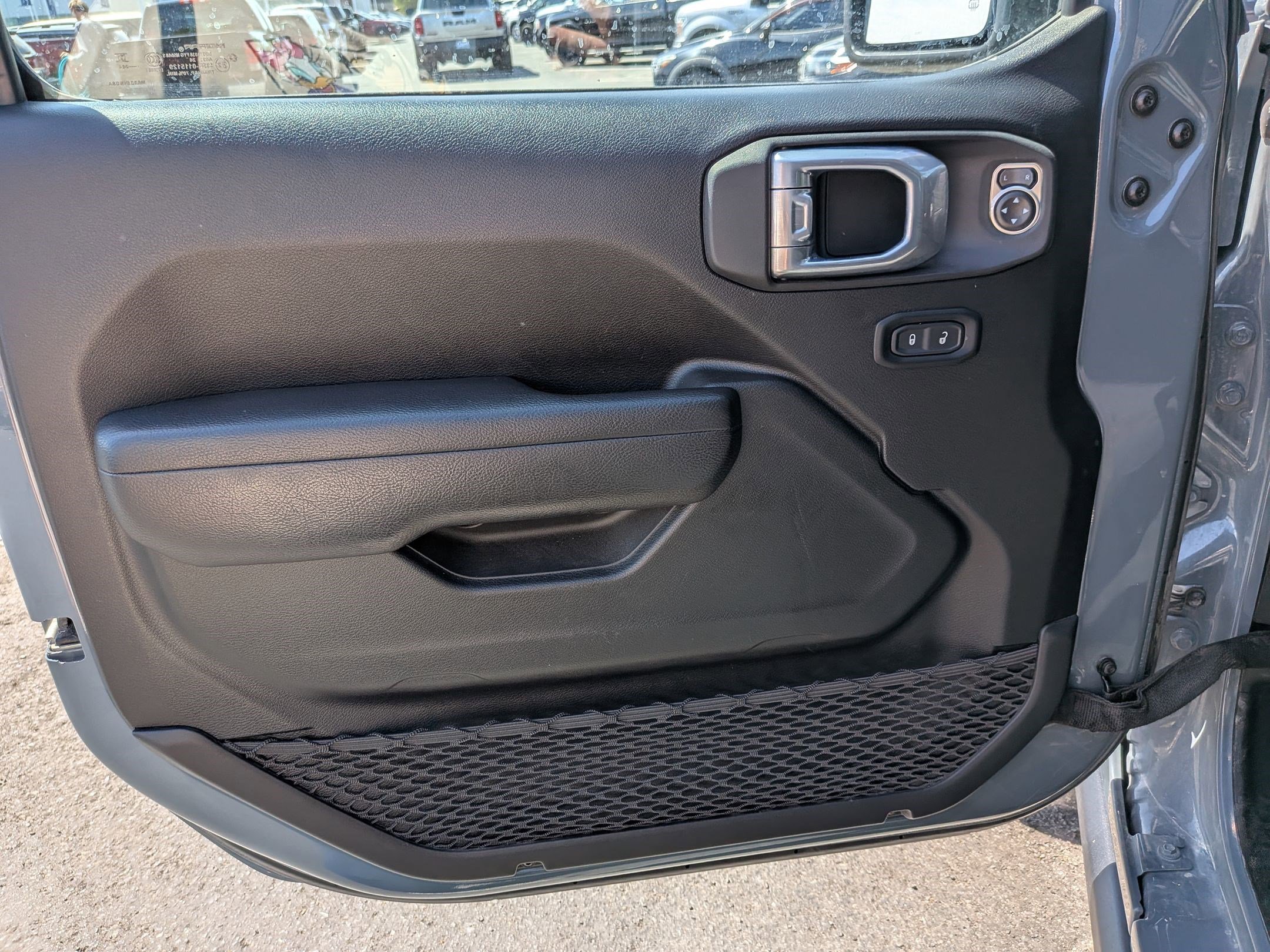 Used 2024 Anvil Clearcoat Jeep Rubicon image 12