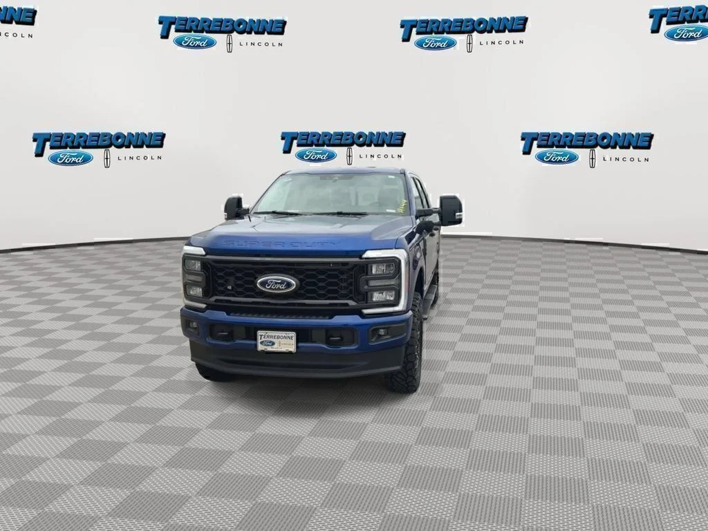 2026 Ford F-250 Super Duty XL - Photo 3