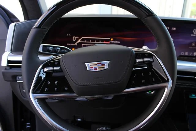 2026 Cadillac Escalade Platinum Sport - Photo 16