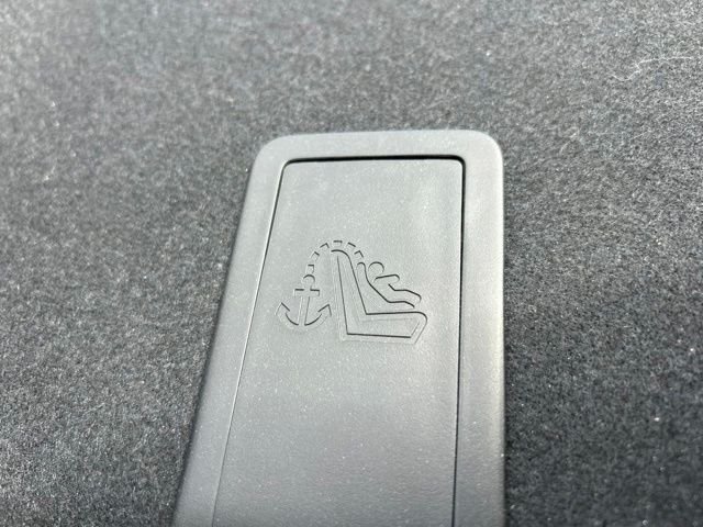 Used 2019 White INFINITI Red Sport 400 image 14