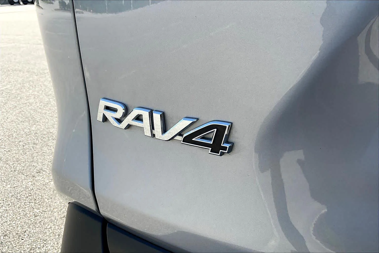 Used 2021 Silver Sky Metallic Toyota Limited image 31