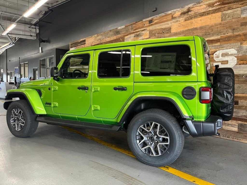New 2026 Mojito Clear-Coat Exterior Paint Jeep Sahara image 21