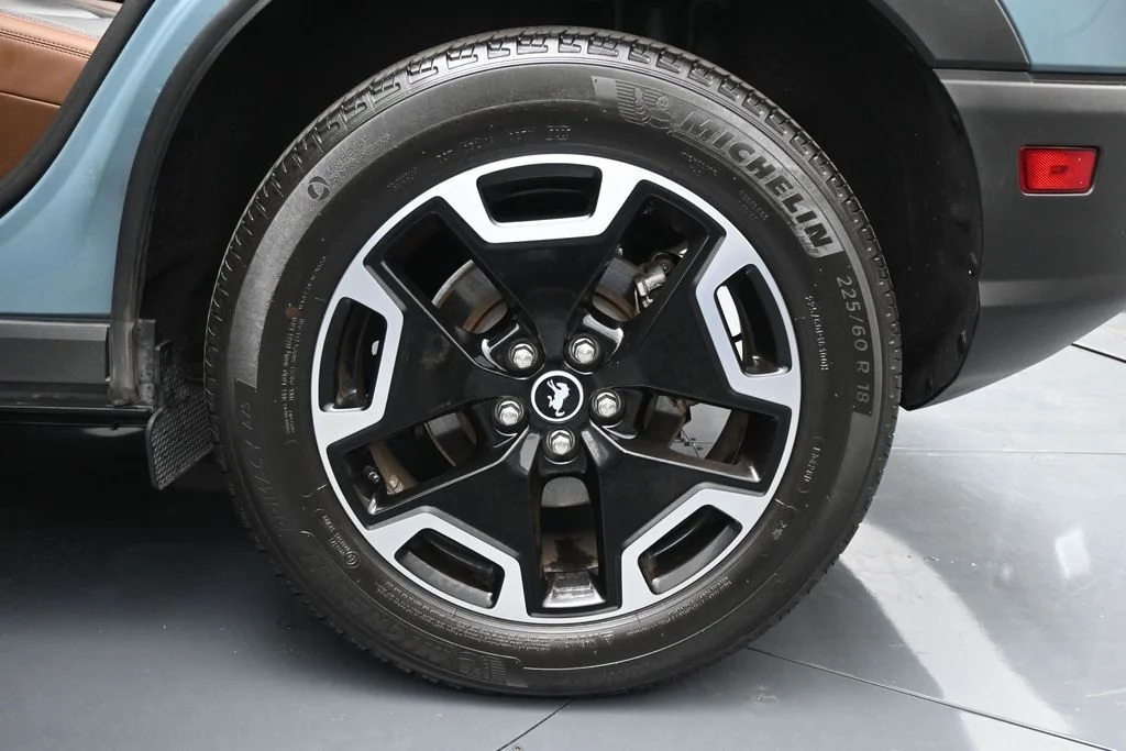 Certified Used 2023  Ford Outer Banks image 21