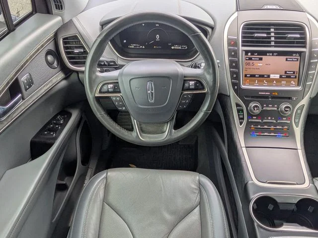 Used 2019 Gray Lincoln Reserve image 15