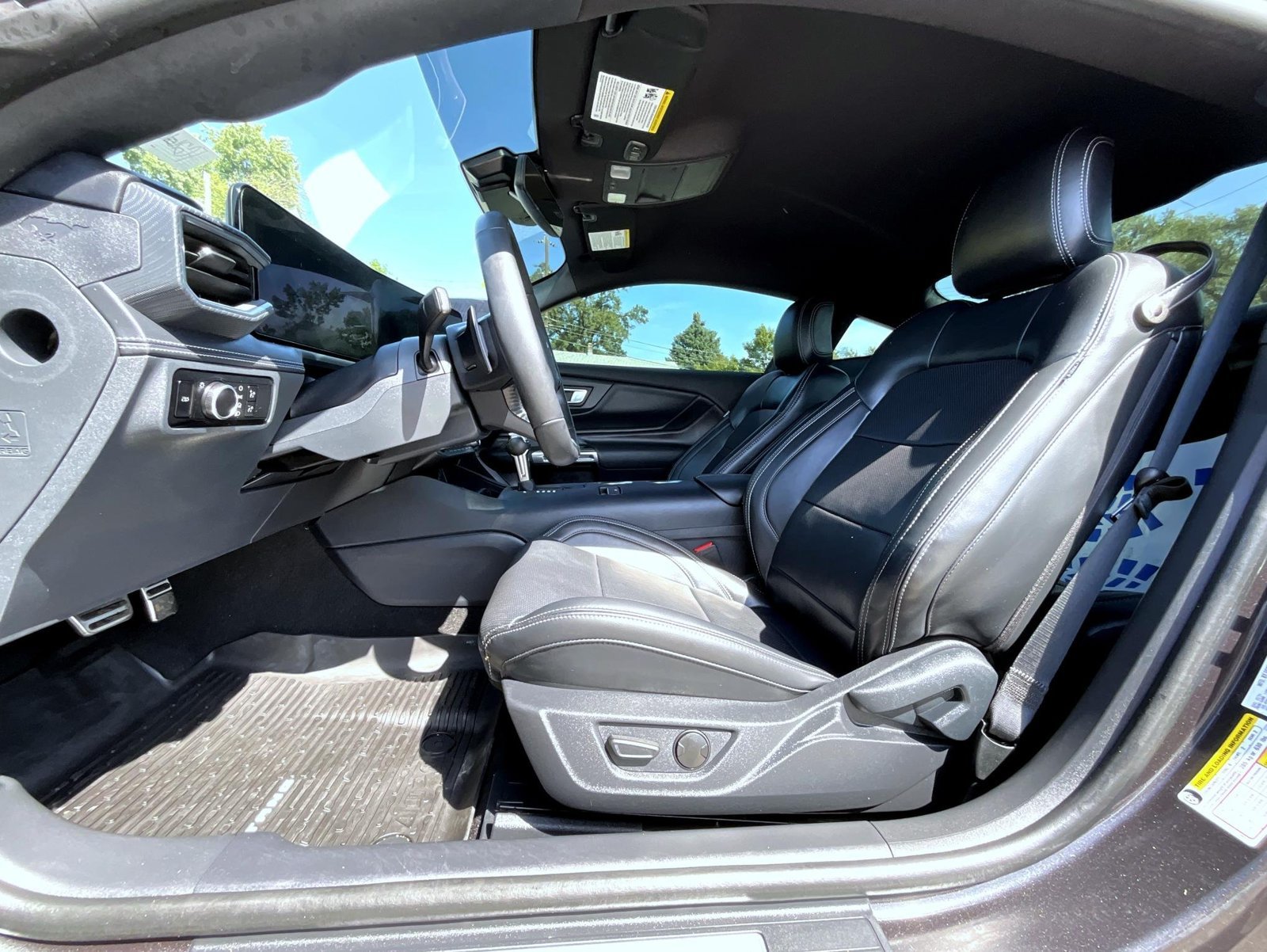 Used 2024 Gray Ford GT Premium image 11