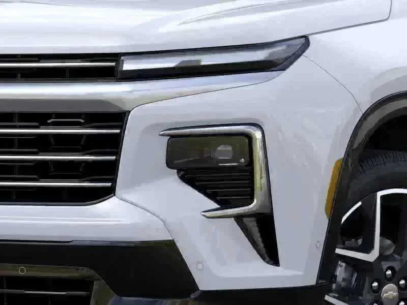 New 2026 Polar White Tricoat Chevrolet High Country image 14