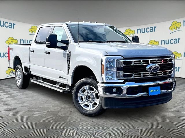 New 2026 White Ford XLT image 1
