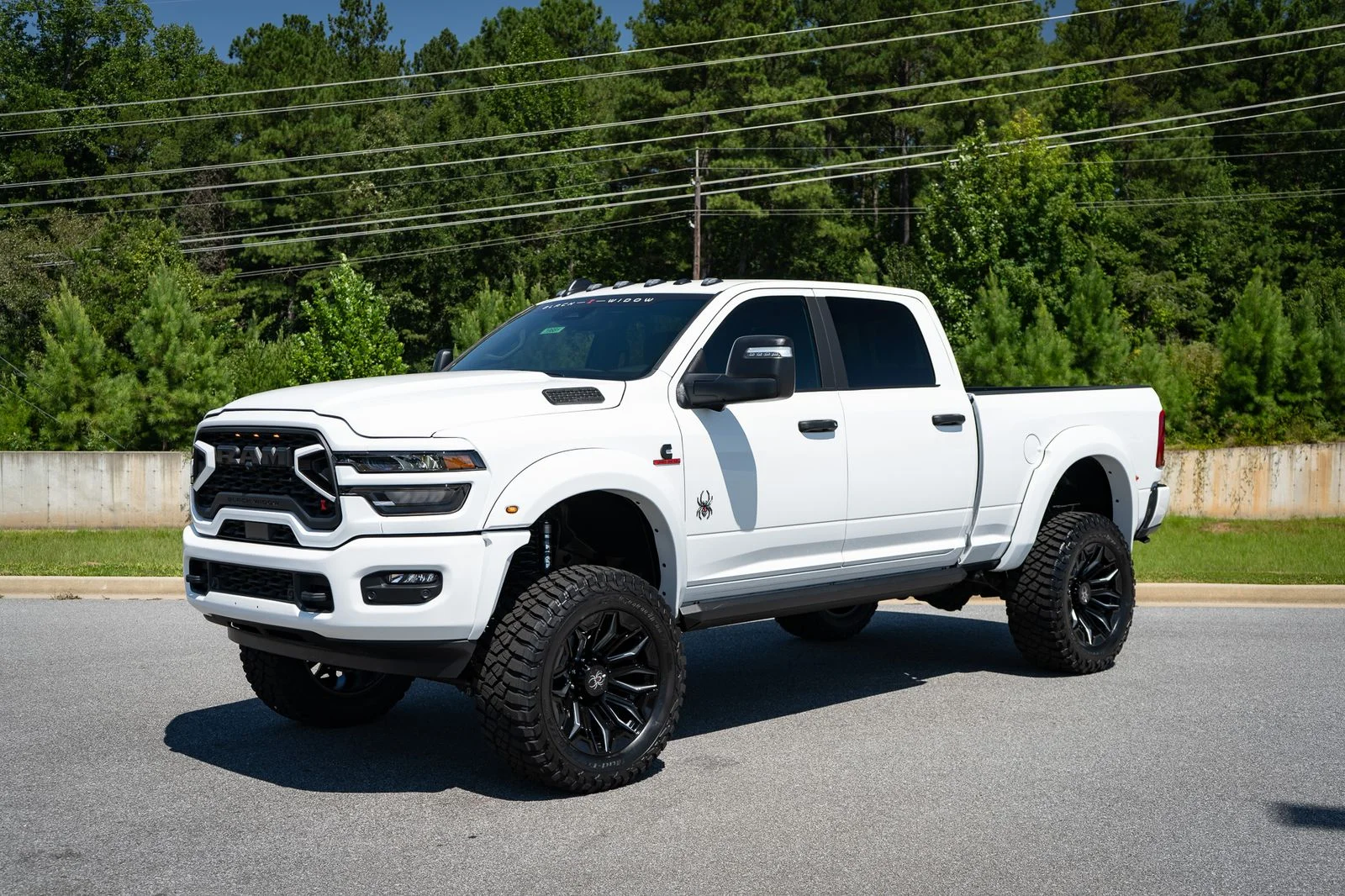 New 2026 Bright White Clear-Coat Exterior Paint RAM Big Horn with Black Widow Package image 12