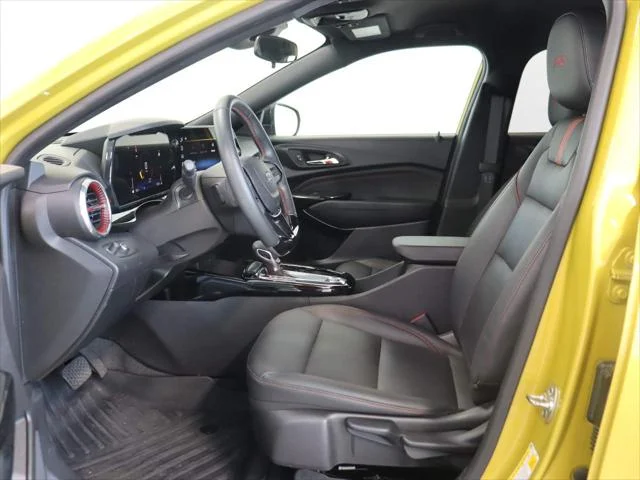 Used 2024 Nitro Yellow Metallic Chevrolet 2RS image 9