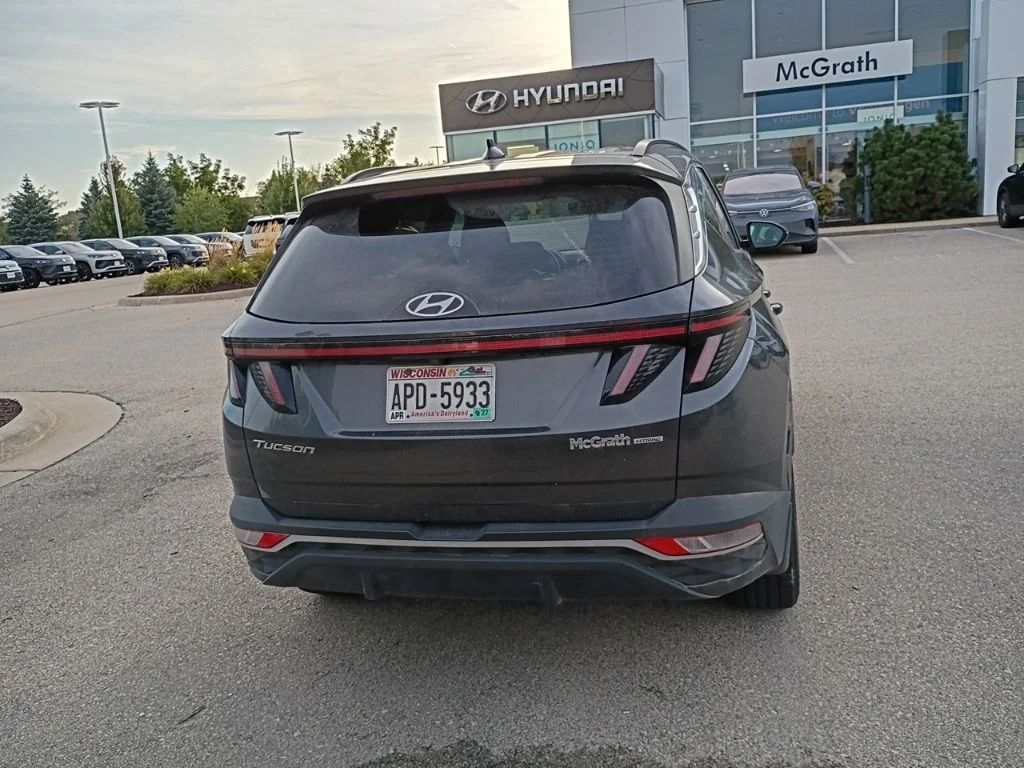 Used 2022 Gray Hyundai SEL image 4