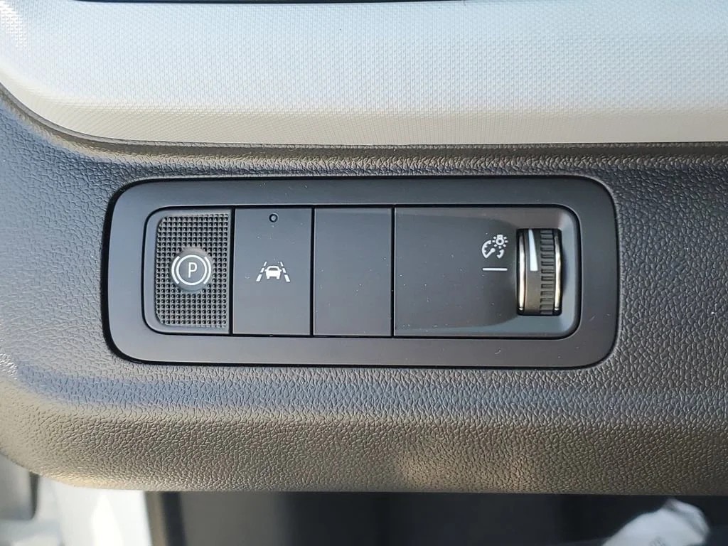 2027 Chevrolet Bolt LT - Photo 22