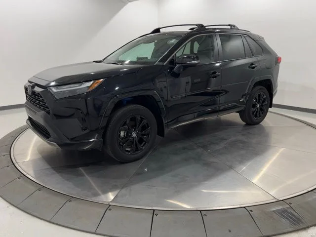 2025 Toyota RAV4 Hybrid SE