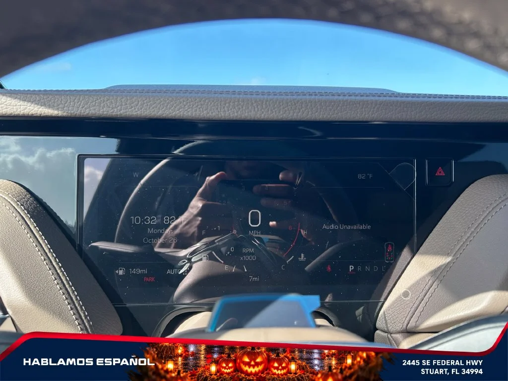New 2027 Glacier White Tricoat GMC Denali image 28