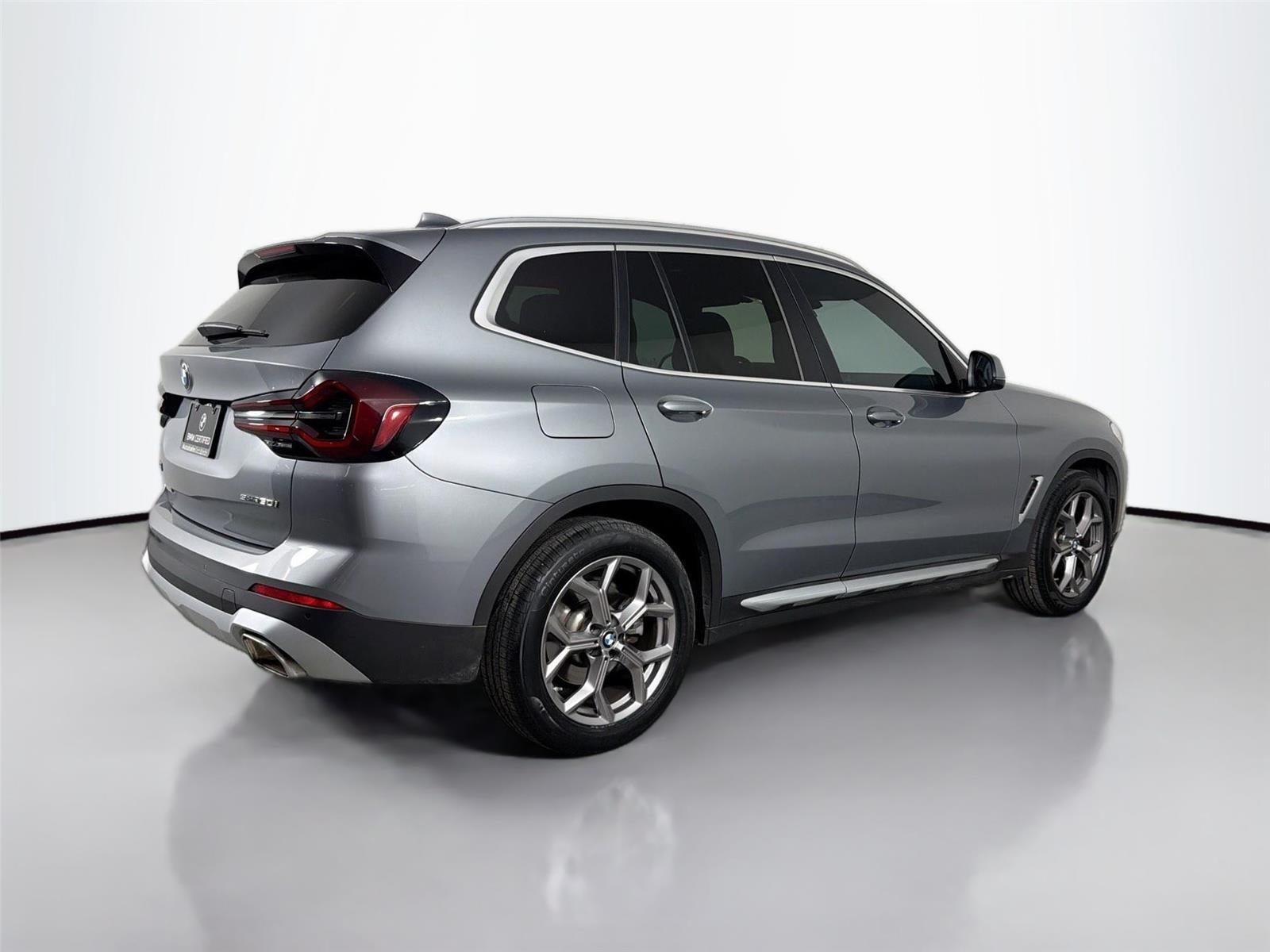 Used 2023 Skyscraper Gray Metallic BMW sDrive30i image 6