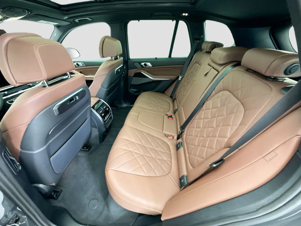 New 2026 Gray BMW xDrive40i image 20