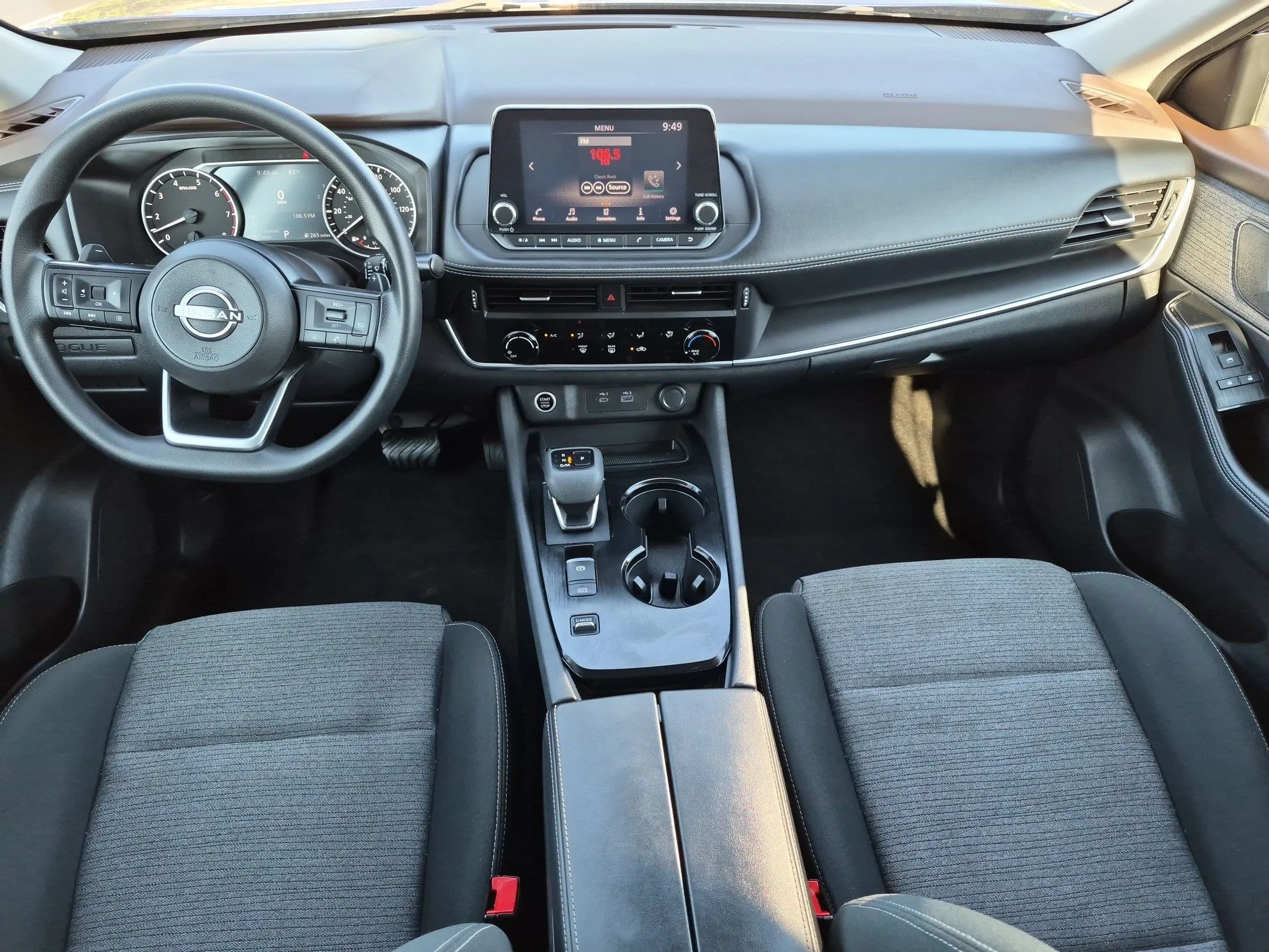 Used 2022 Caspian Blue Metallic Nissan S image 23