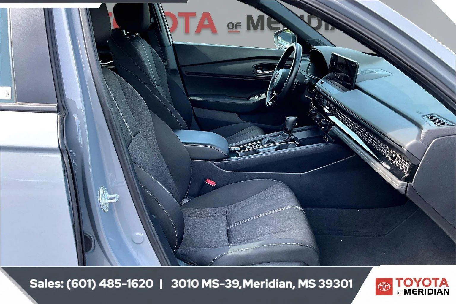 Used 2025 Urban Gray Pearl Honda Sport image 6